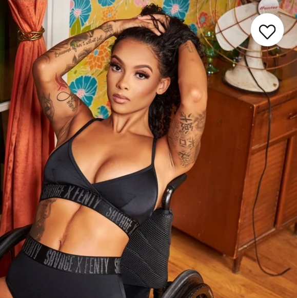 Savage X Fenty Other - New: Savage x Fenty Forever Savage Bralette